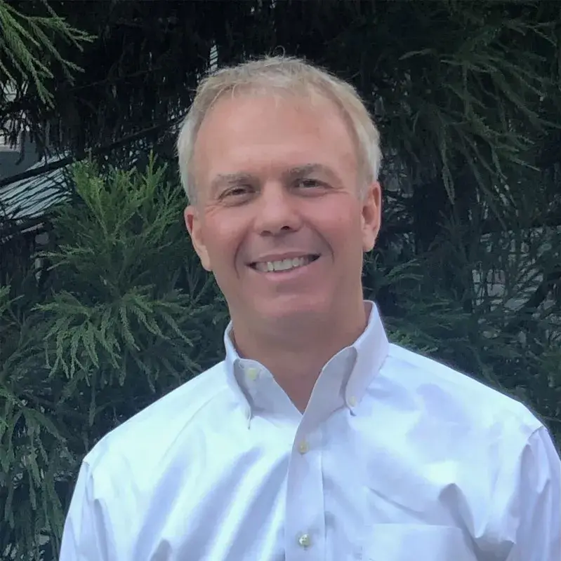 Thomas Shortt Headshot